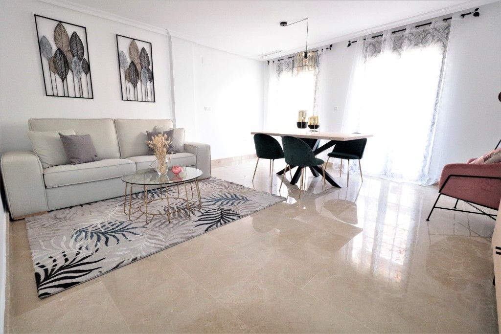 Apartment in Torrevieja, Spain, 127 sq.m - picture 1