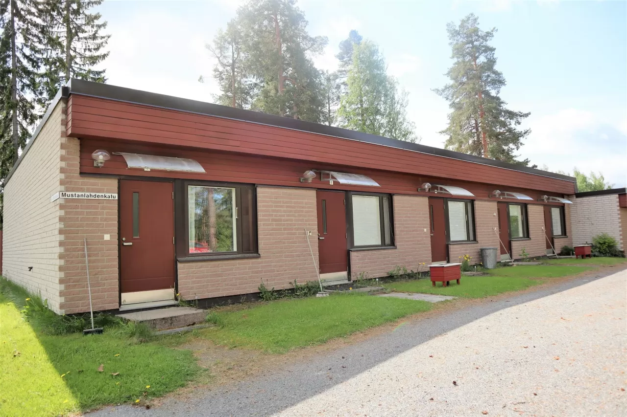 Maison urbaine à Mänttä, Finlande, 37 m2 - image 1