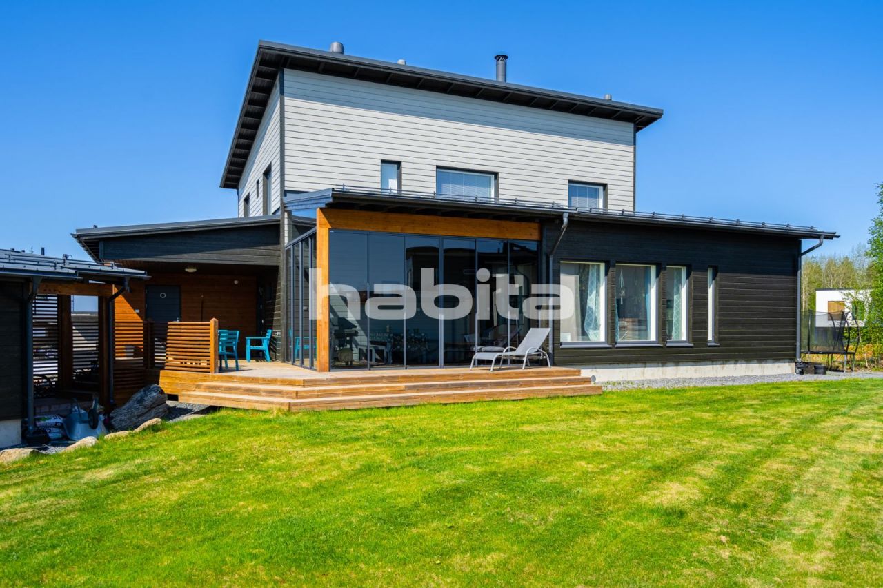 House in Tampere, Finland, 224 sq.m - picture 1