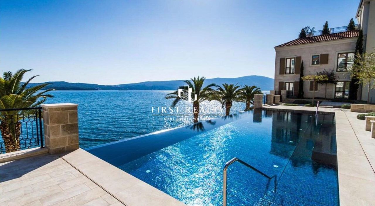 Flat in Tivat, Montenegro, 83 sq.m - picture 1