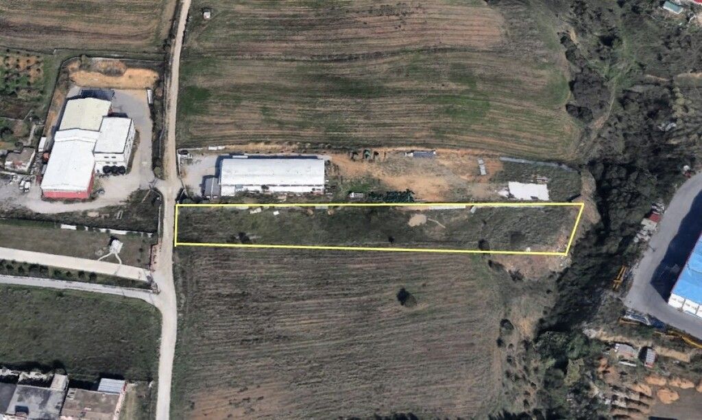 Land in Thessaloniki, Greece, 4 020 sq.m - picture 1
