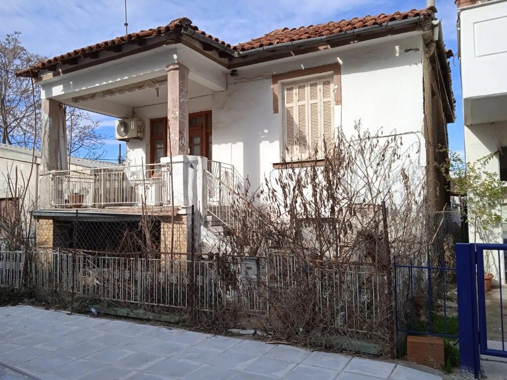 Land in Thessaloniki, Greece, 171 sq.m - picture 1