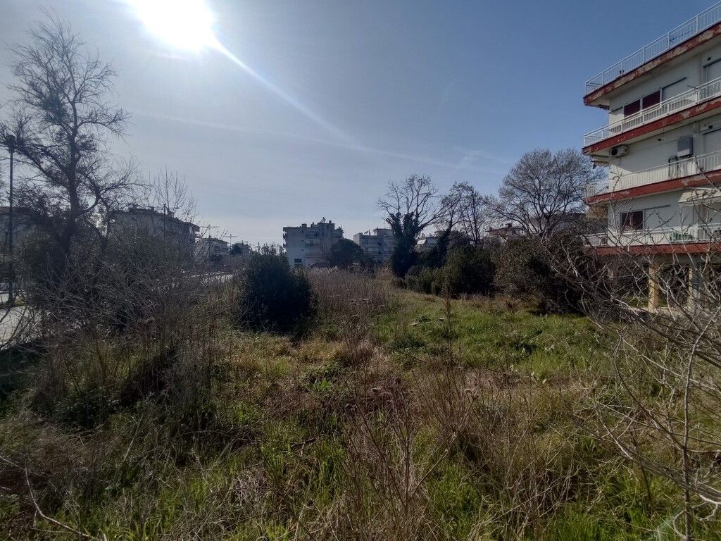 Land in Thessaloniki, Greece, 2 200 sq.m - picture 1