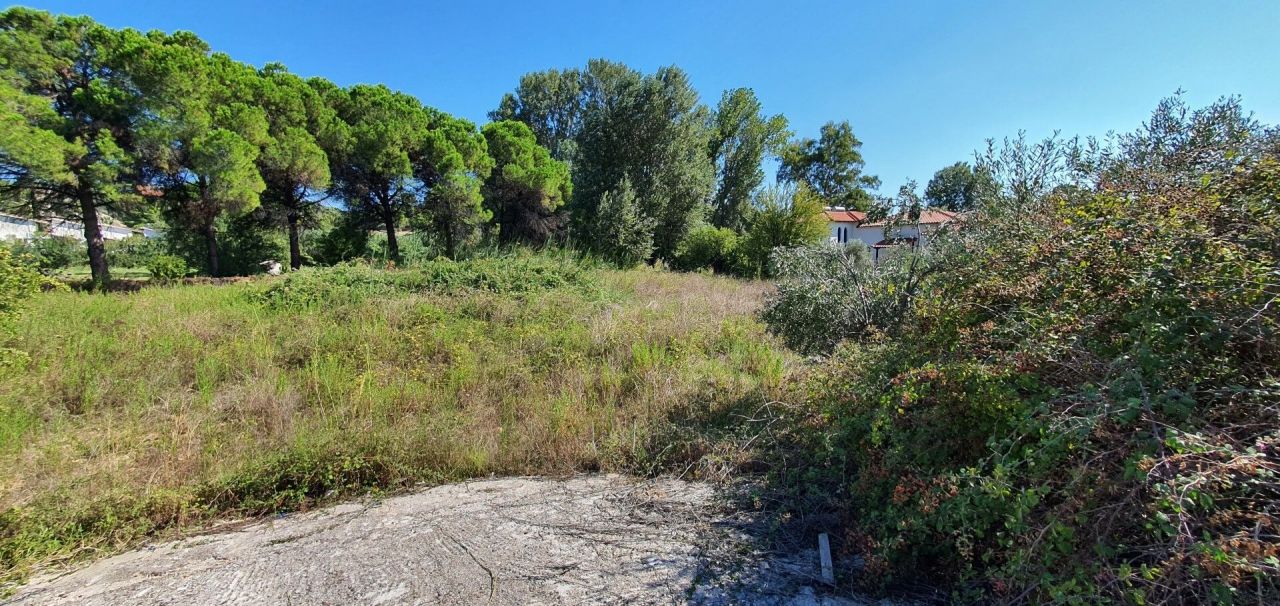 Land in Sithonia, Greece, 2 000 sq.m - picture 1