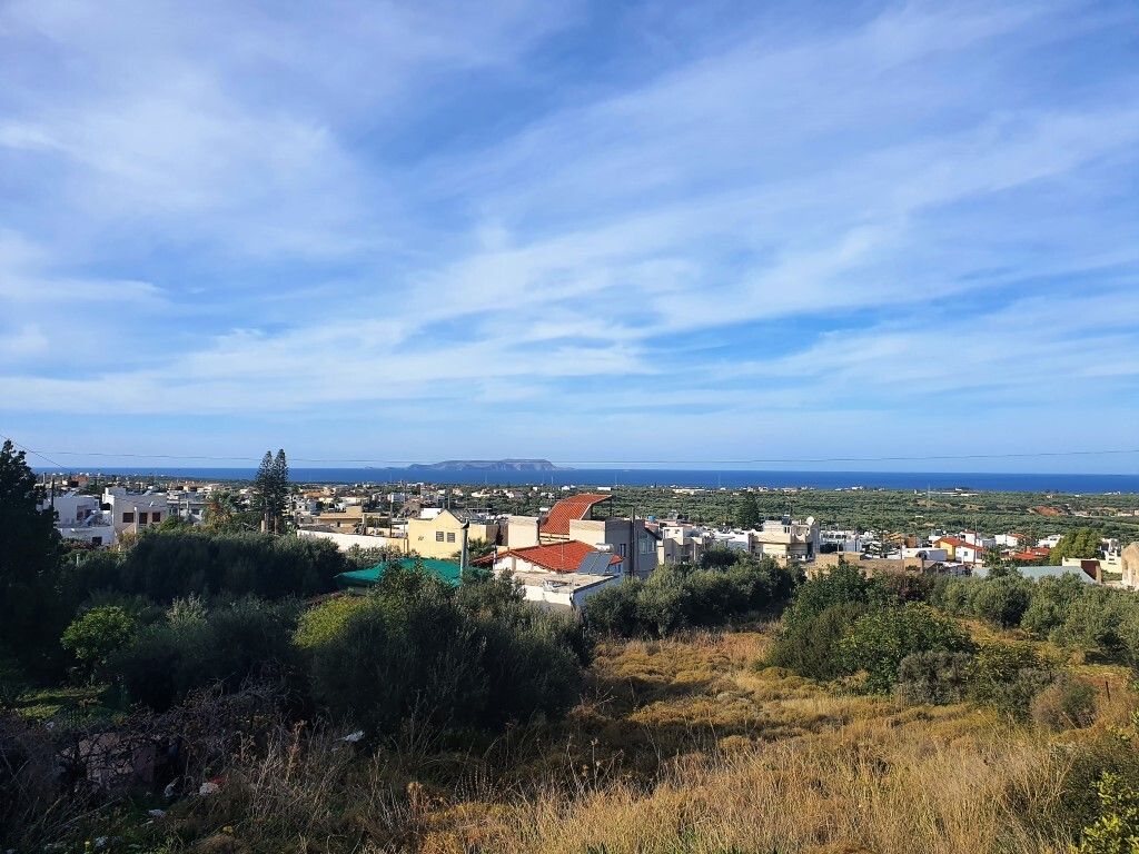 Land in Hersonissos, Greece, 1 598 sq.m - picture 1
