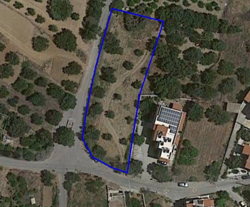 Land in Hersonissos, Greece, 2 050 sq.m - picture 1