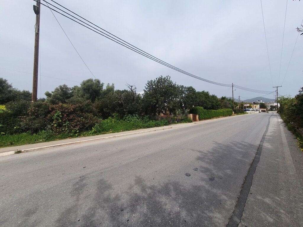 Land in Lasithi, Greece, 5 256 sq.m - picture 1