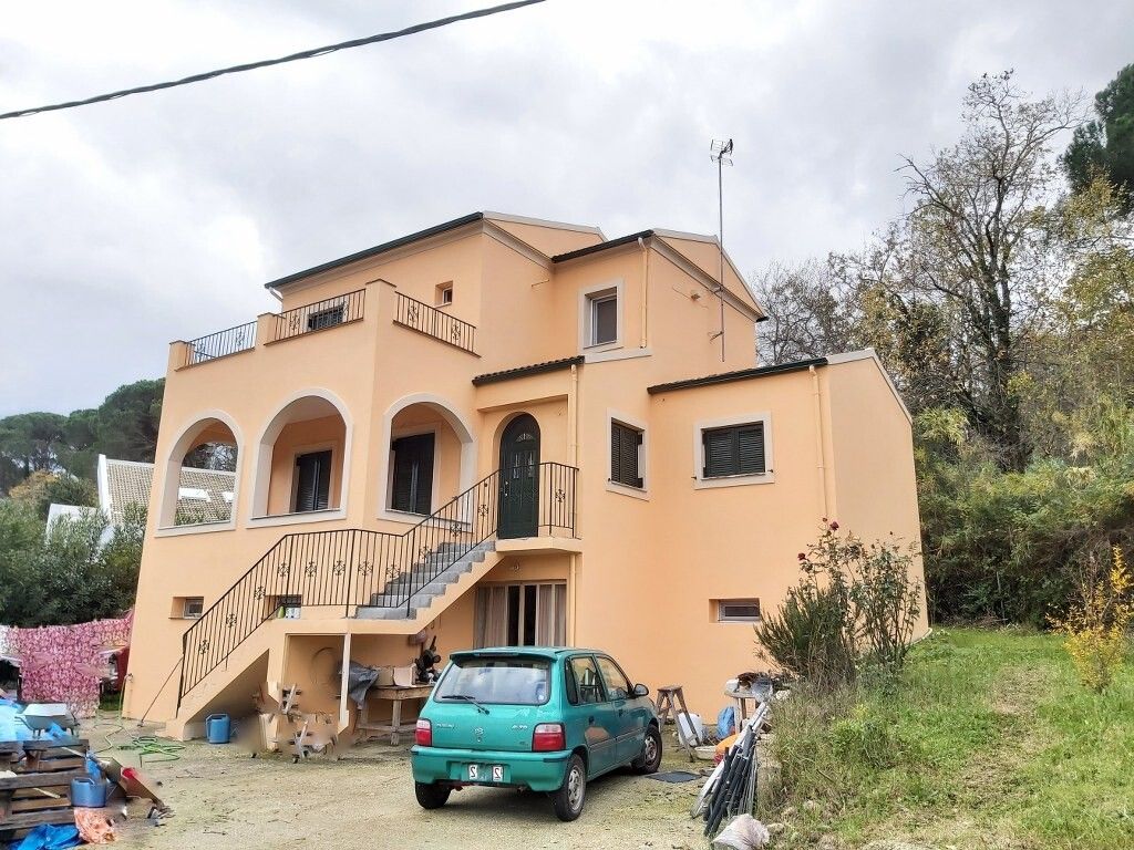 House in Corfu, Greece, 120 sq.m - picture 1