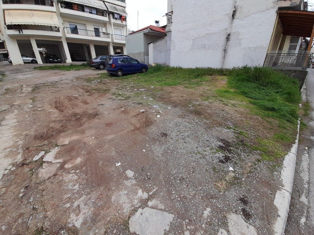 Land in Thessaloniki, Greece, 220 sq.m - picture 1