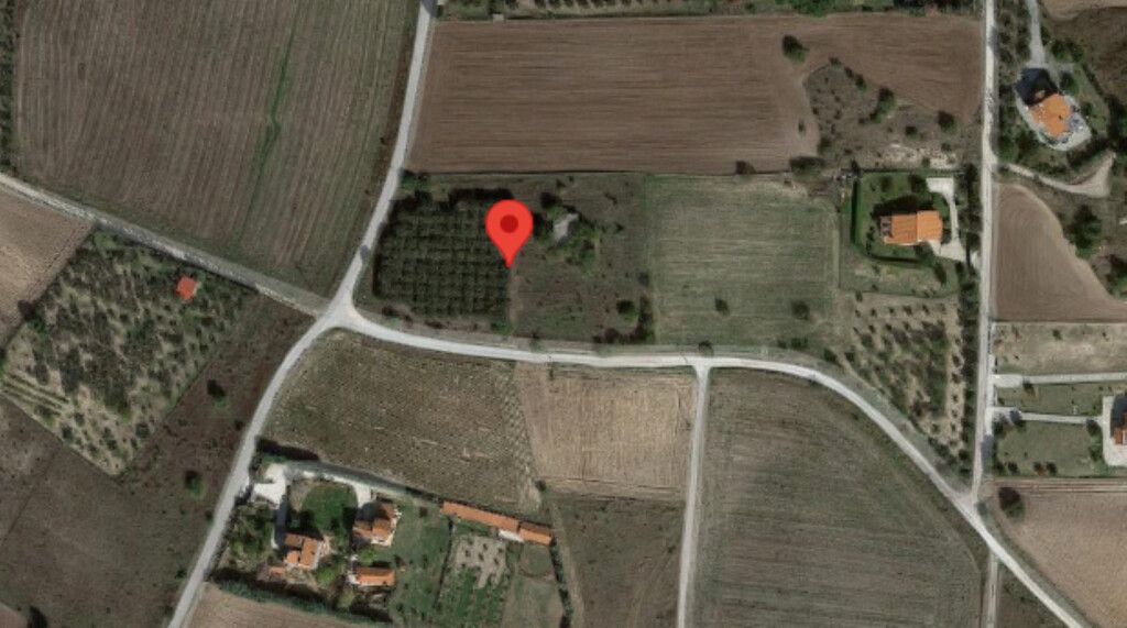 Land in Thessaloniki, Greece, 7 700 sq.m - picture 1