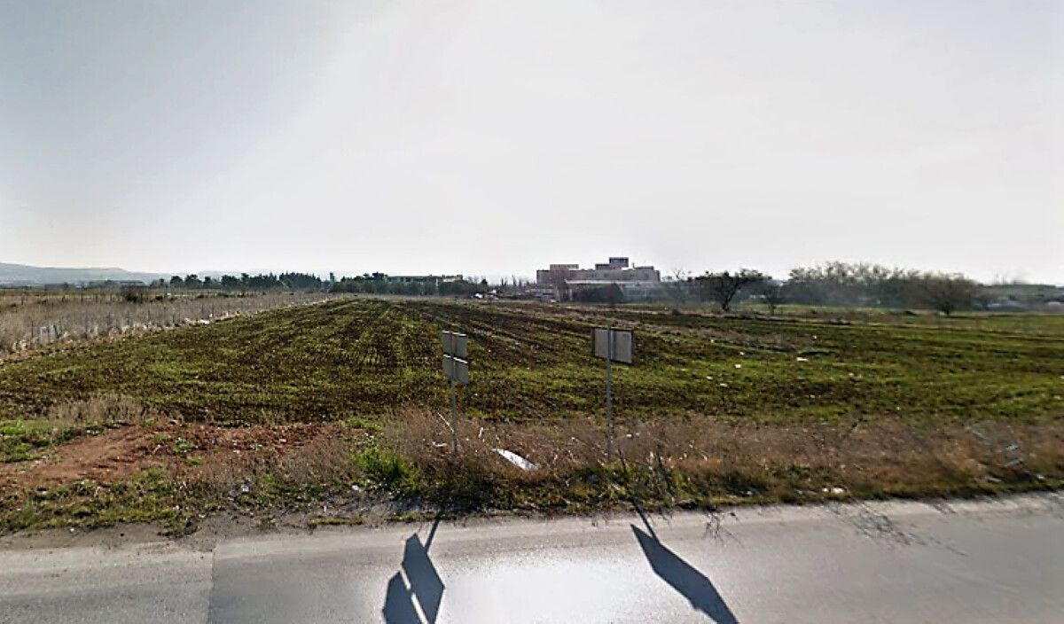 Land in Thessaloniki, Greece, 3 380 sq.m - picture 1