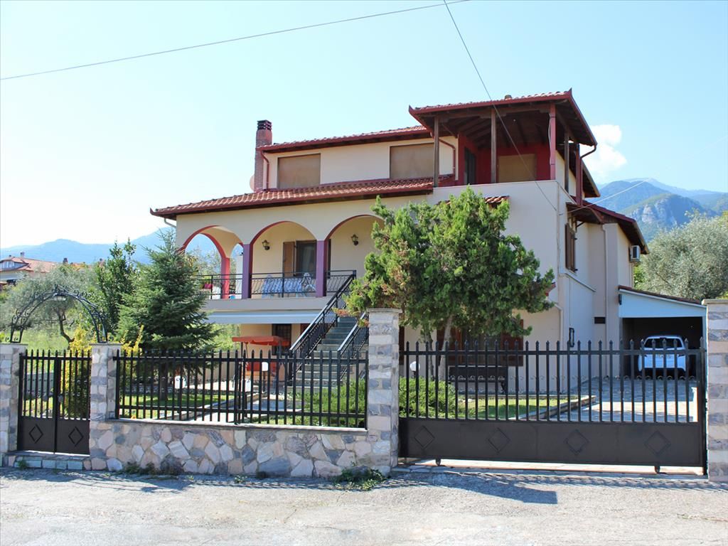 House in Pieria, Greece, 342 sq.m - picture 1