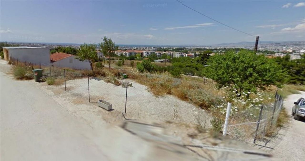 Land in Thessaloniki, Greece, 327 sq.m - picture 1