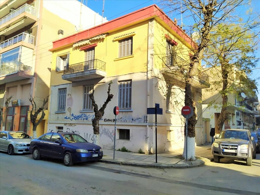 Land in Thessaloniki, Greece, 310 sq.m - picture 1