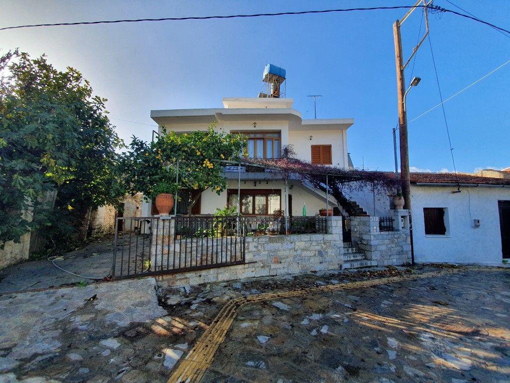 Maisonnette à Lassíthi, Grèce, 140 m2 - image 1