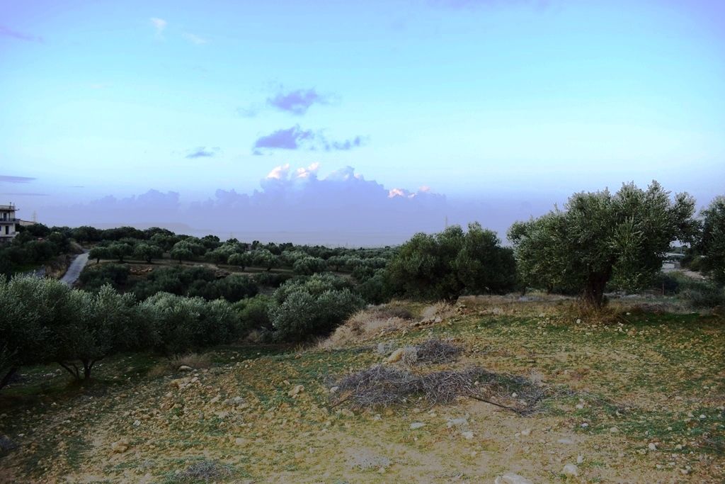 Grundstück in Analipsi, Griechenland, 4 500 m2 - Foto 1