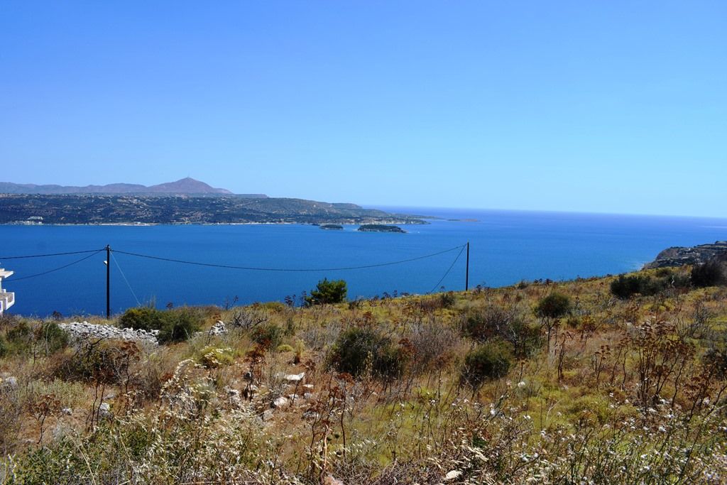 Land in Chania, Greece, 14 364 sq.m - picture 1