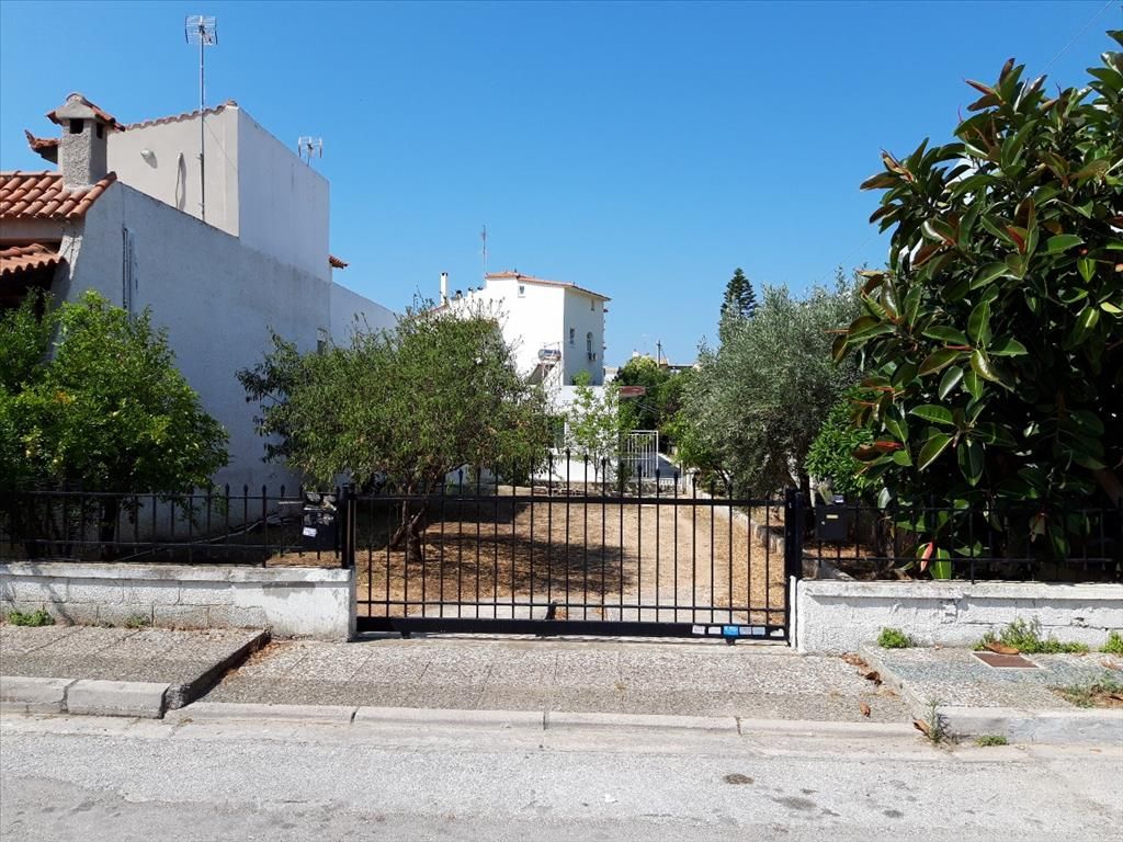 Land in Glyfada, Greece, 432 sq.m - picture 1