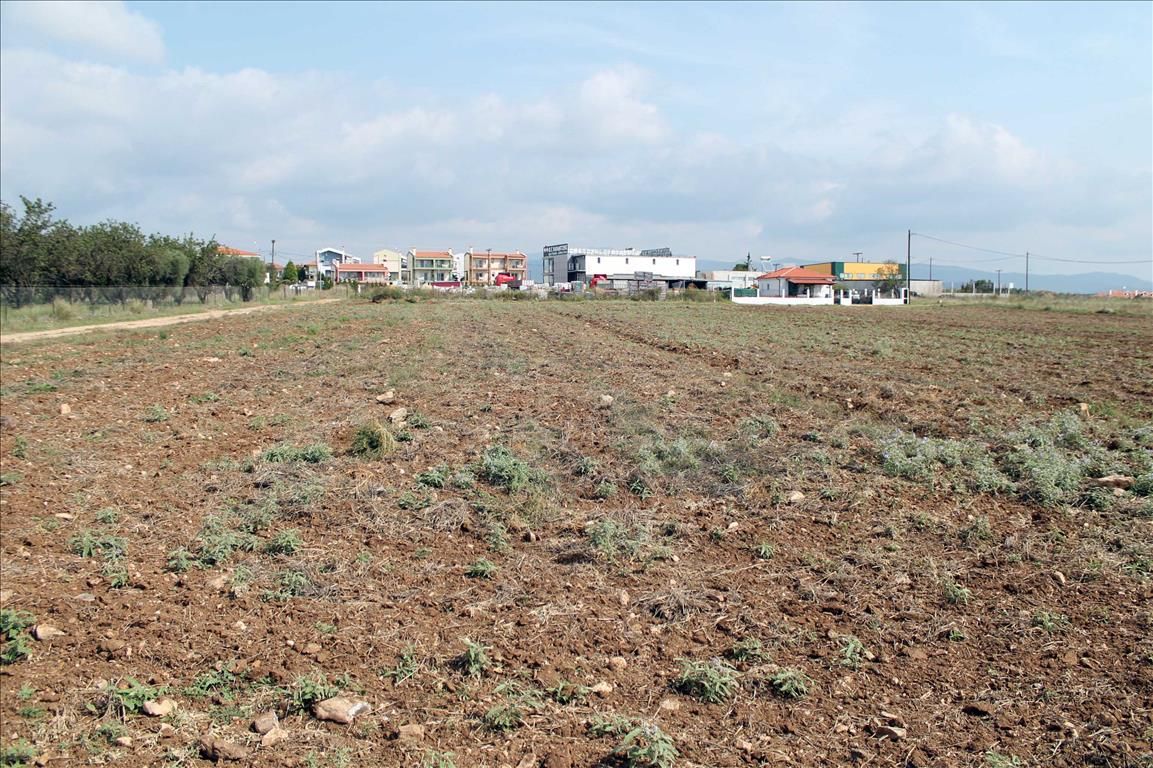 Land in Poligiros, Greece, 1 800 sq.m - picture 1