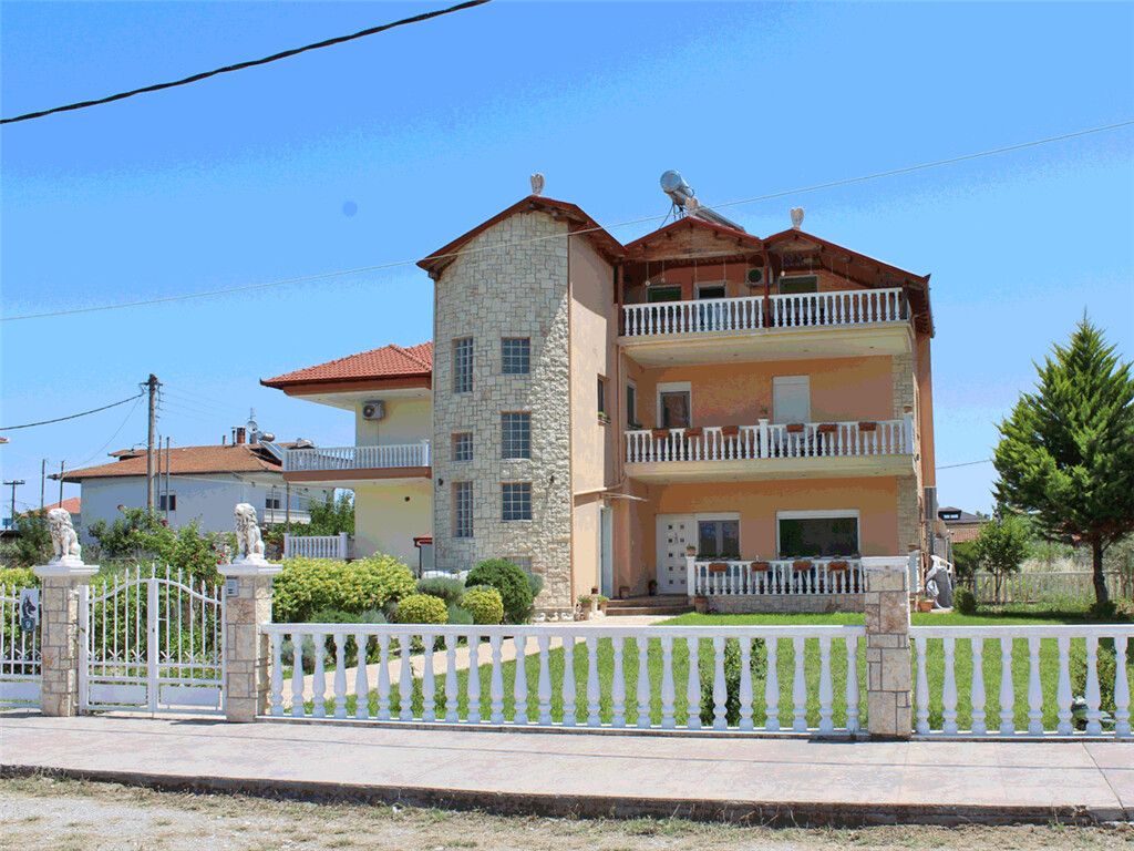 House in Pieria, Greece, 182 sq.m - picture 1