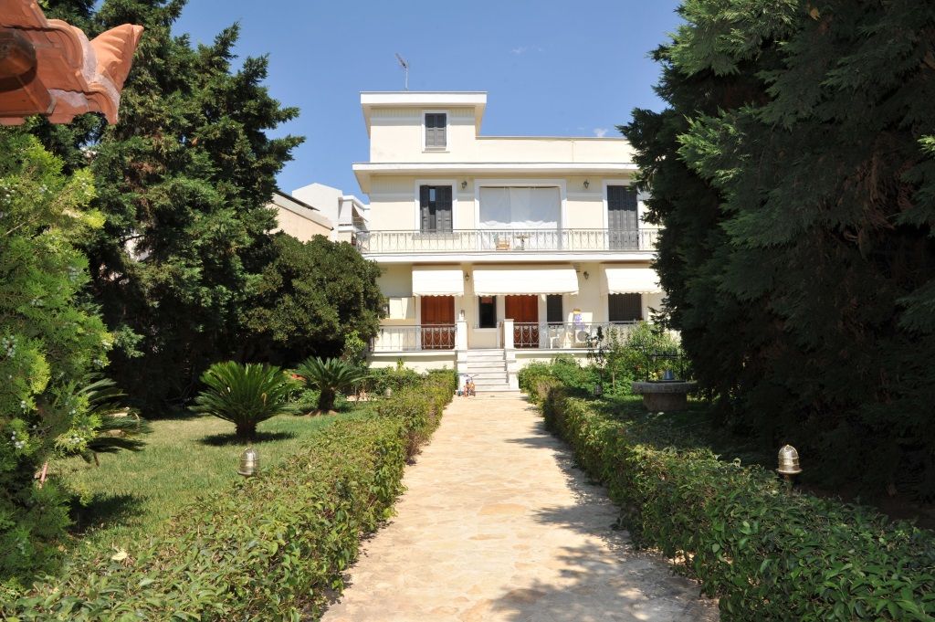 Villa in Corinthia, Greece, 268 sq.m - picture 1