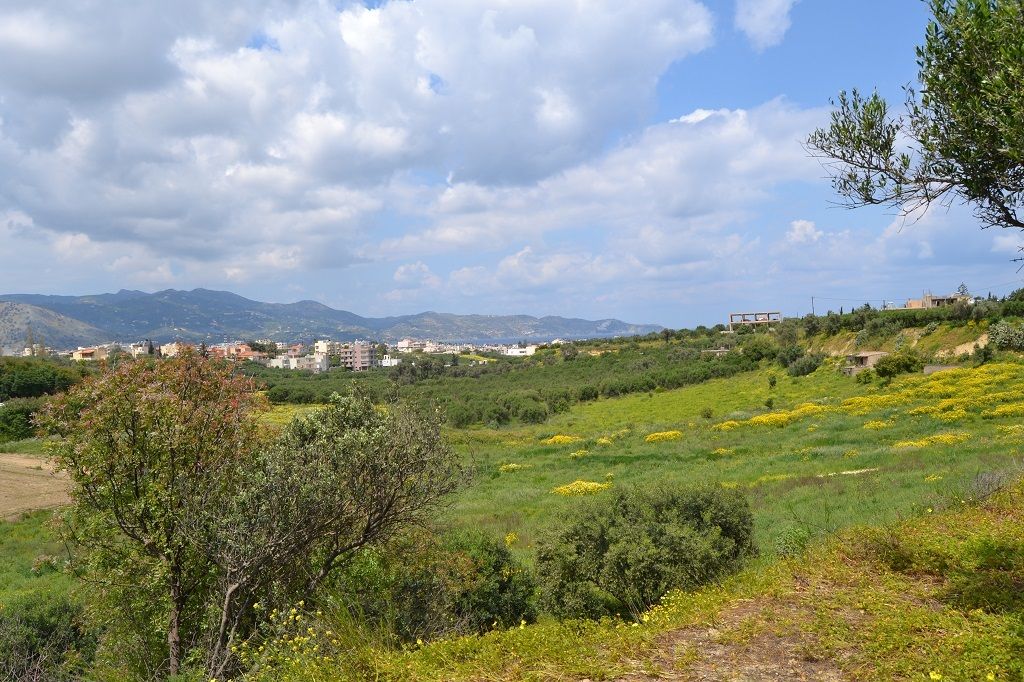 Land in Heraklion, Greece, 4 700 sq.m - picture 1