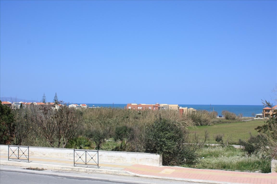 Land in Chania Prefecture, Greece, 1 038 sq.m - picture 1