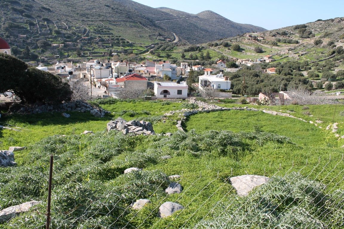 Land in Lasithi, Greece, 800 sq.m - picture 1