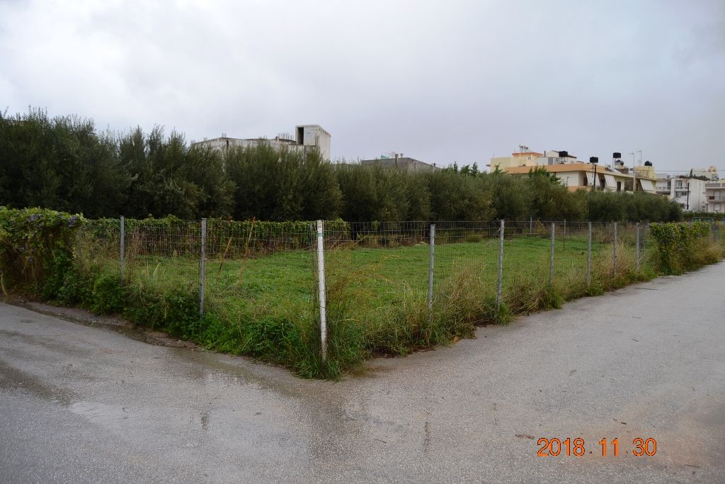 Land in Heraklion, Greece, 300 sq.m - picture 1
