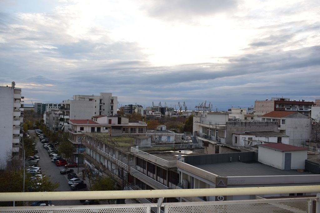 Flat in Thessaloniki, Greece, 74 sq.m - picture 1