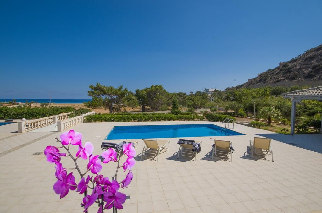 Villa in Ierapetra, Griechenland, 200 m2 - Foto 1