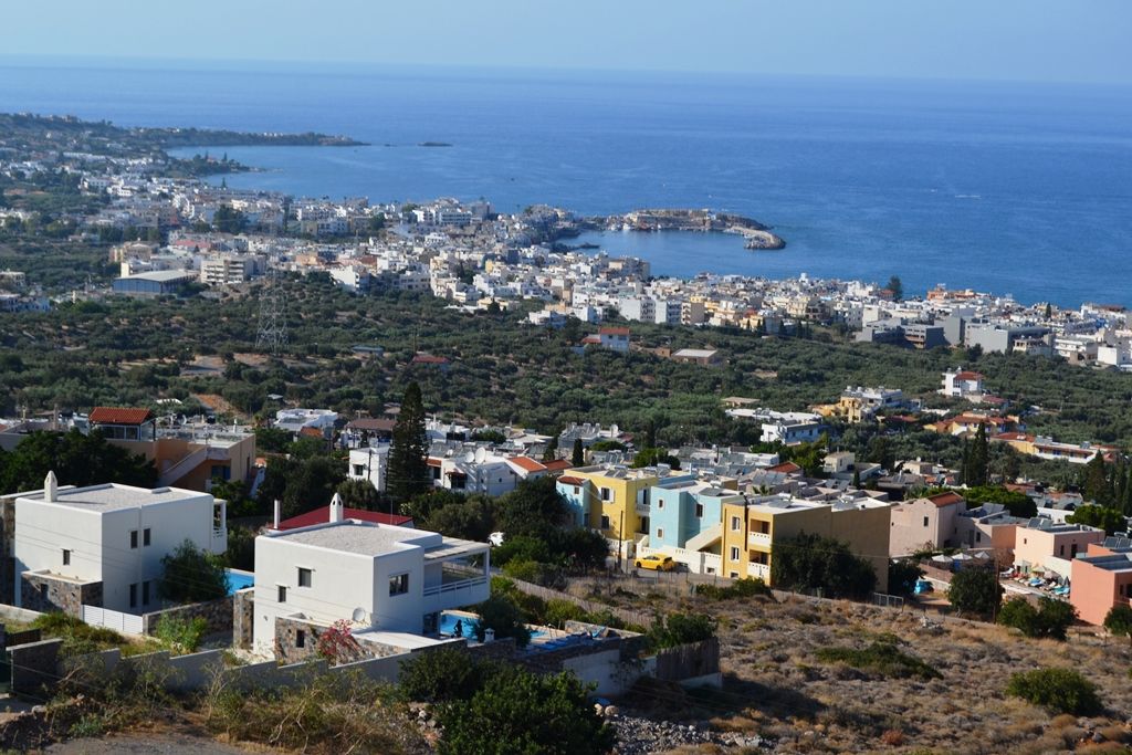 Land in Hersonissos, Greece, 10 000 sq.m - picture 1