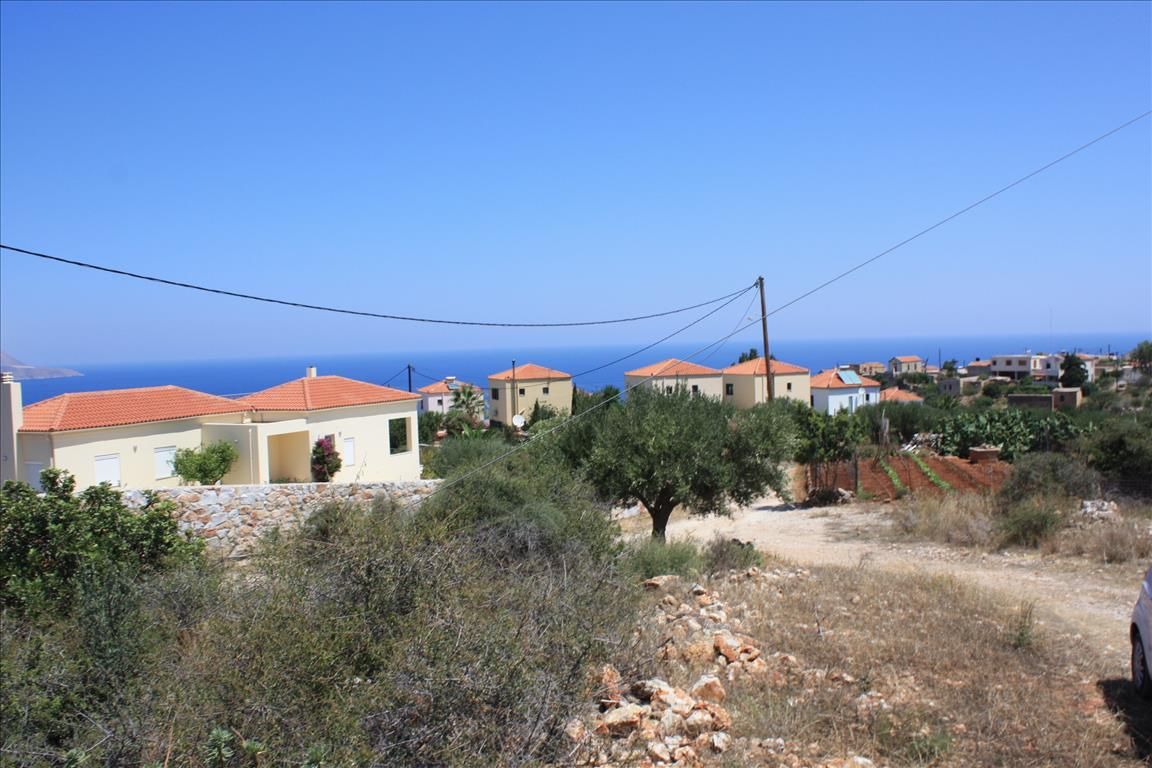 Land in Chania, Greece, 4 000 sq.m - picture 1