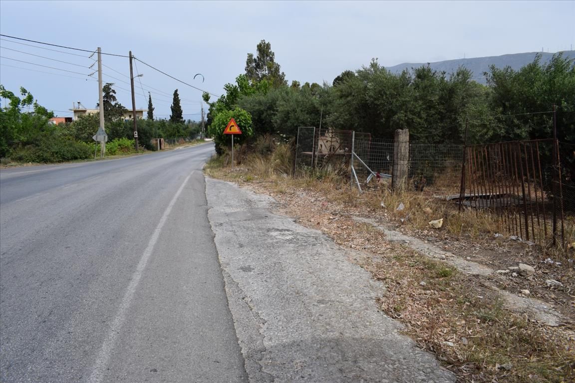 Land in Chania, Greece, 393 sq.m - picture 1