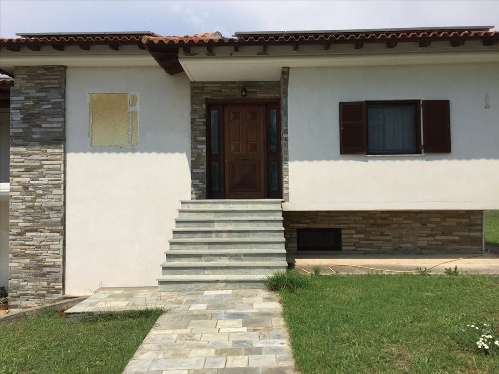 House in Thessaloniki, Greece, 369 sq.m - picture 1