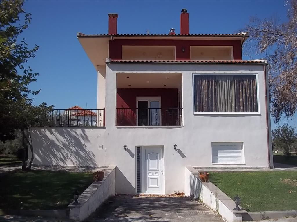 House in Thessaloniki, Greece, 350 sq.m - picture 1