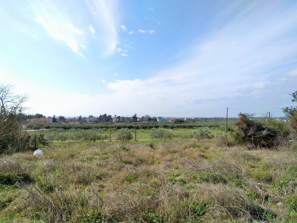 Land in Chalkidiki, Greece, 1 670 sq.m - picture 1