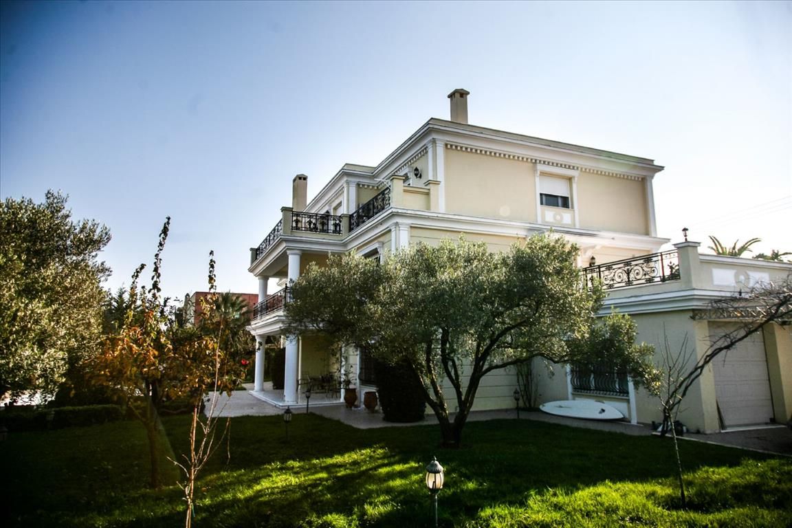 Villa in Thessaloniki, Greece, 850 sq.m - picture 1