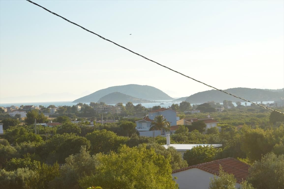Land in Saronida, Greece, 12 600 sq.m - picture 1