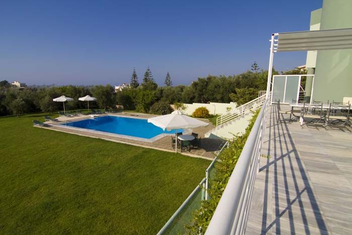 Villa en La Canea, Grecia, 420 m2 - imagen 1