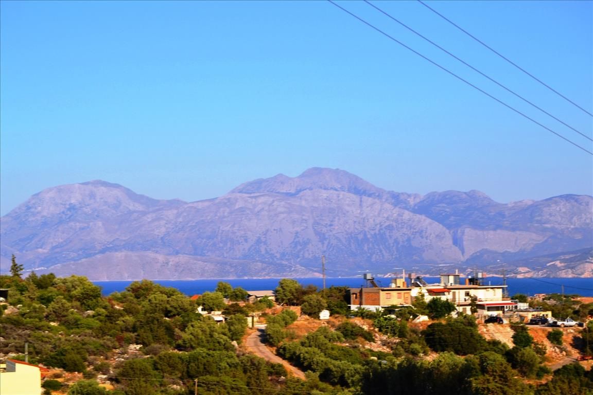 Land in Lasithi, Greece, 10 270 sq.m - picture 1