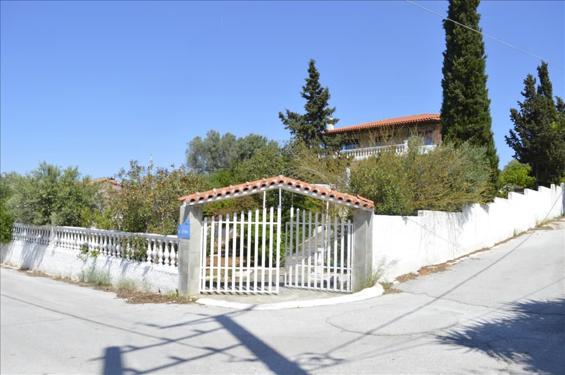 Maison à Lagonisi, Grèce, 195 m2 - image 1
