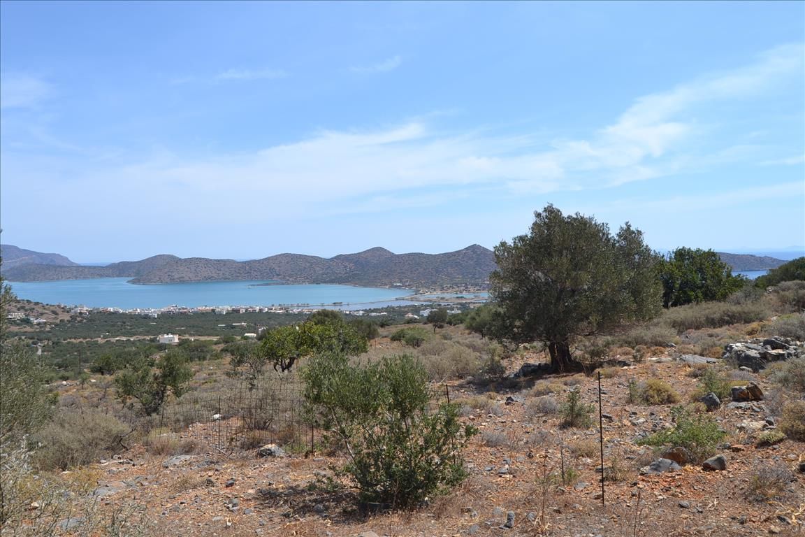 Land in Lasithi, Greece, 5 850 sq.m - picture 1