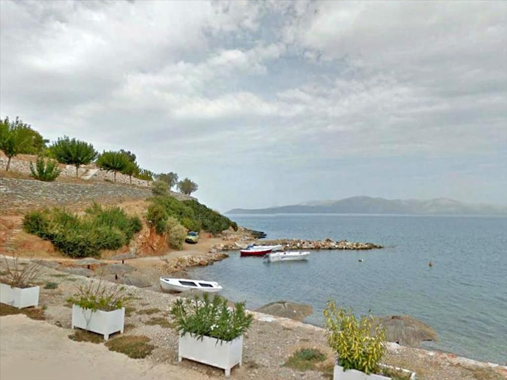 Land in Nea Makri, Greece, 14 000 sq.m - picture 1