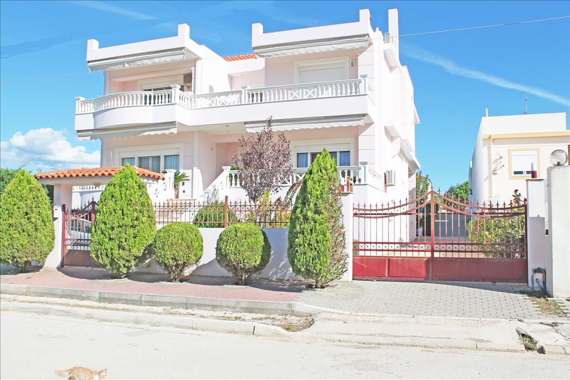 Villa in Corinthia, Greece, 509 sq.m - picture 1