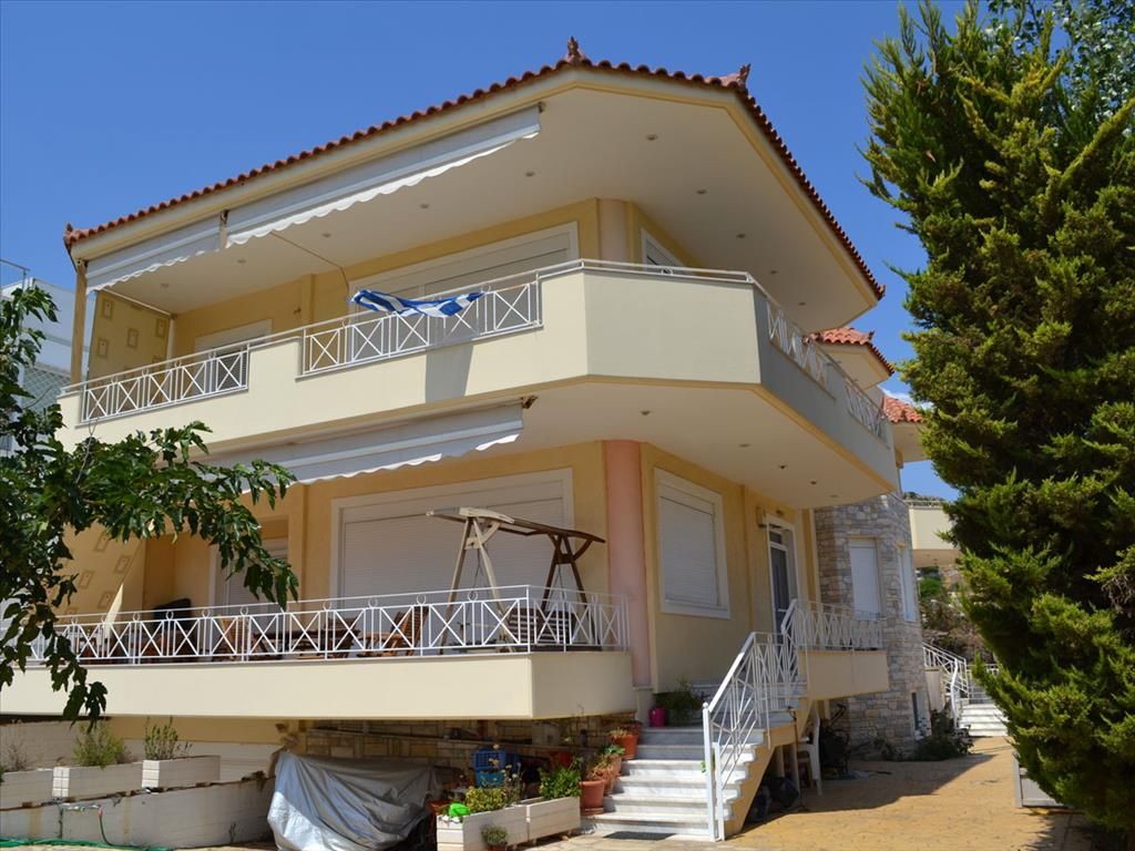 Maison à Lagonisi, Grèce, 360 m2 - image 1