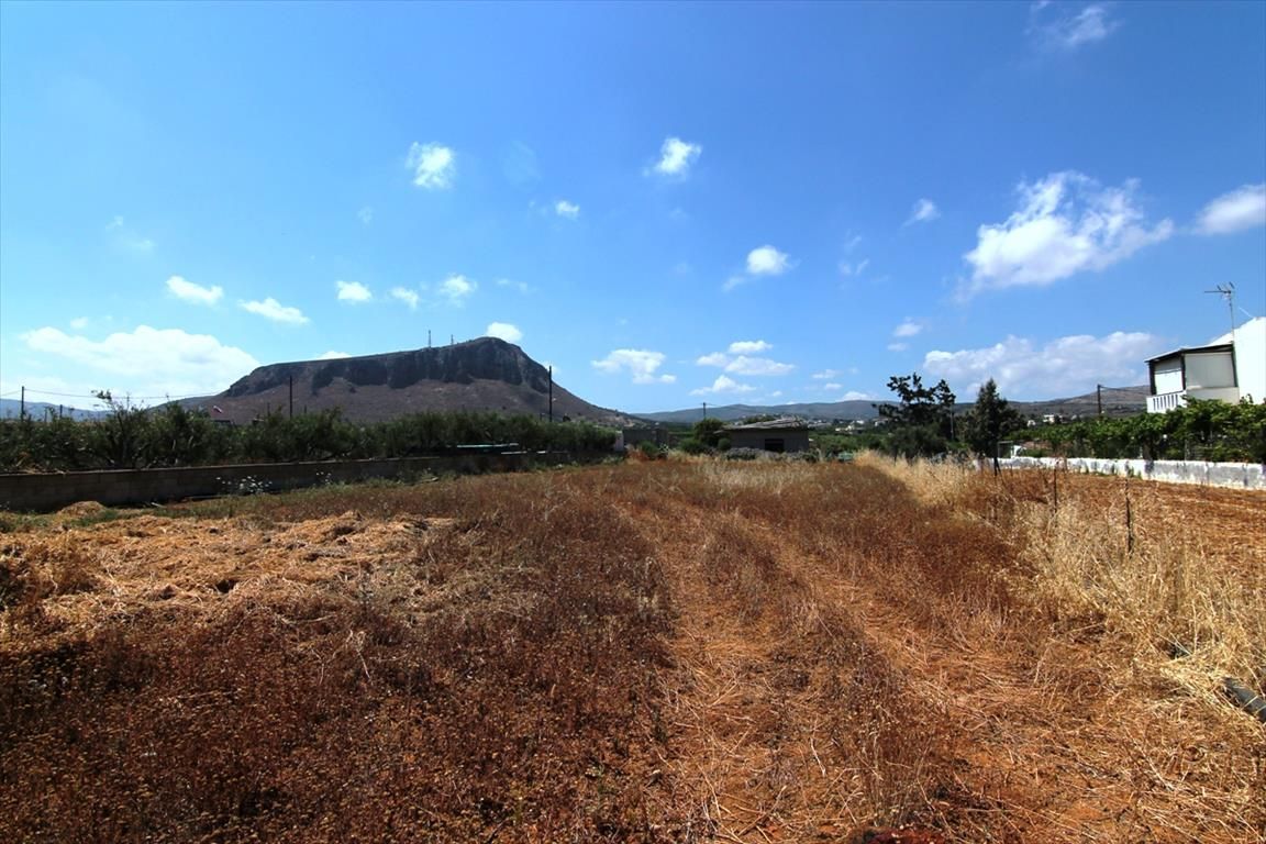 Land in Analipsi, Greece, 2 600 sq.m - picture 1