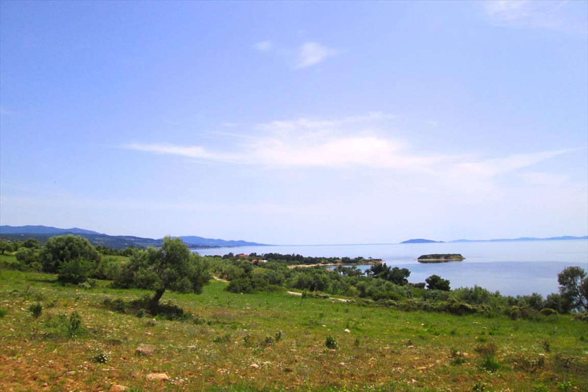 Grundstück in Sithonia, Griechenland, 4 856 m2 - Foto 1