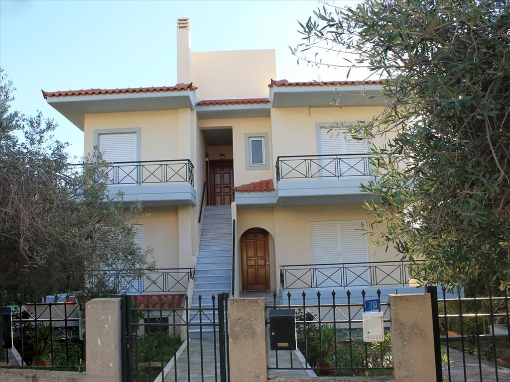 House in Saronida, Greece, 342 sq.m - picture 1