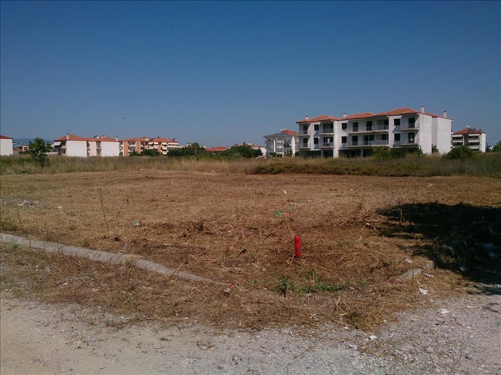 Grundstück in Pieria, Griechenland, 1 428 m2 - Foto 1